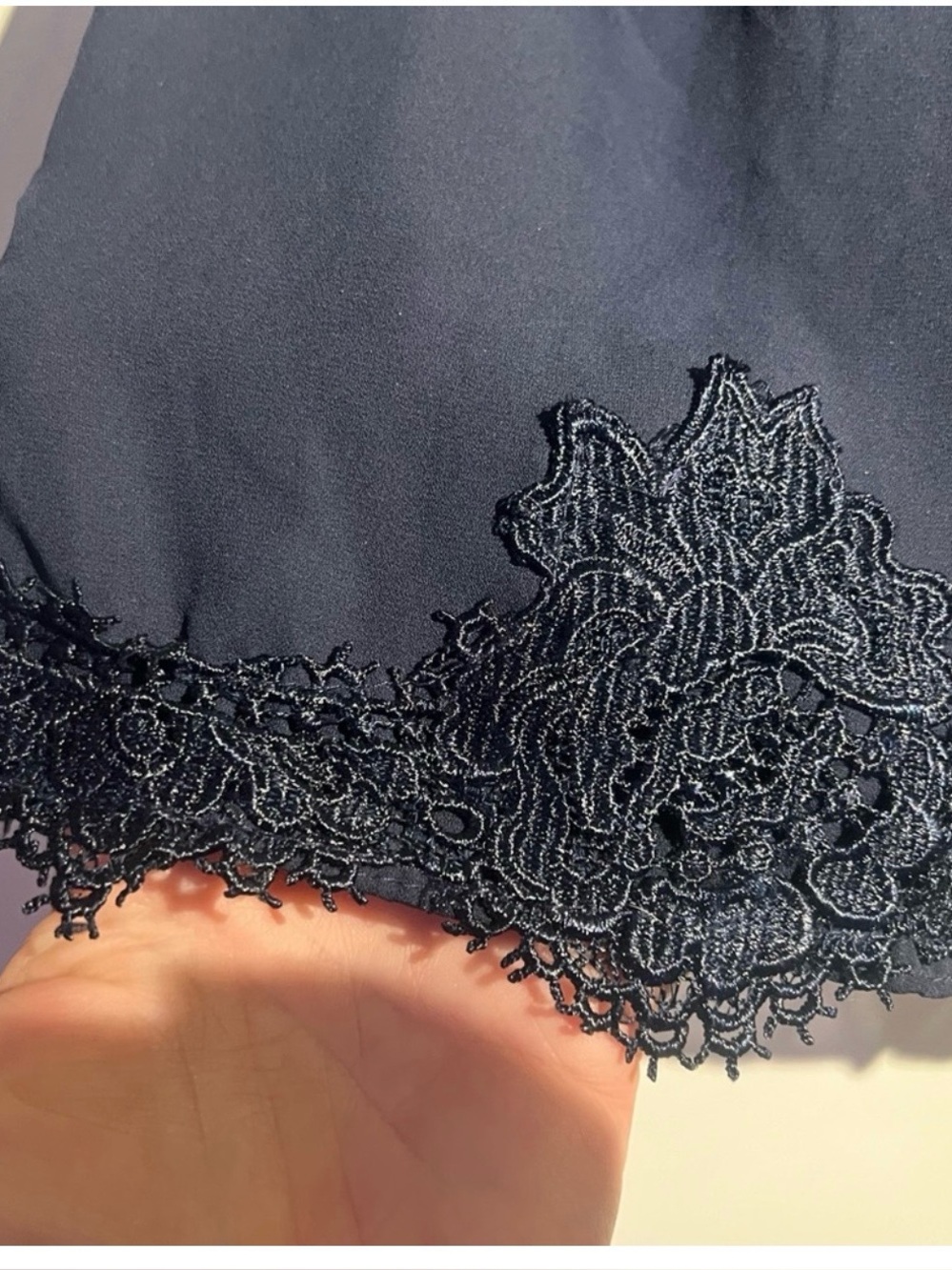 Ing navy blue lace shorts